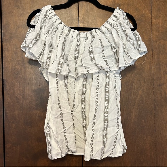 Aztec Blouse - Picture 2 of 2